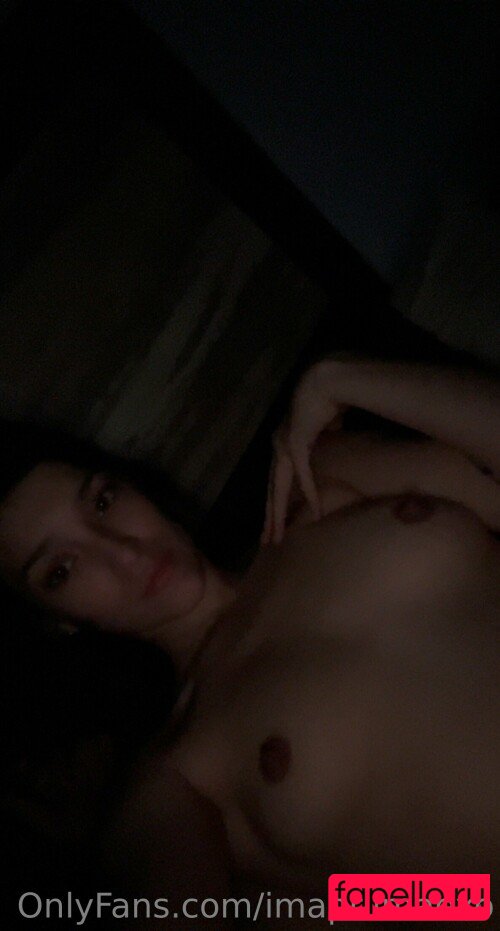 Imaprilmaexo Onlyfans Photo Gallery 