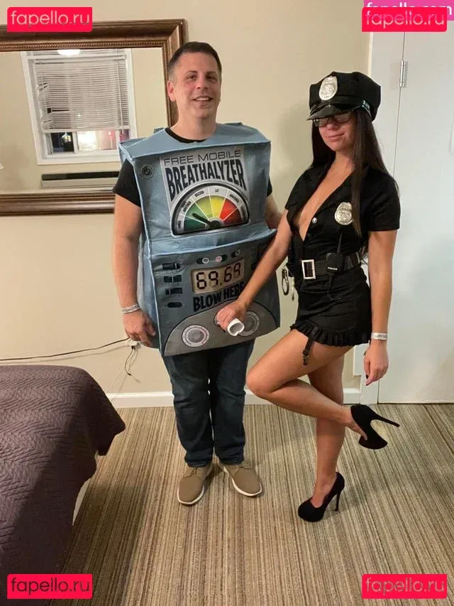 Nudiststreamer Onlyfans Photo Gallery 