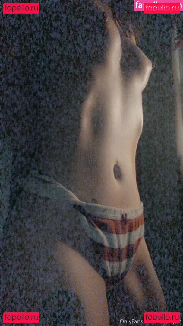 AzoraLynn Onlyfans Photo Gallery 