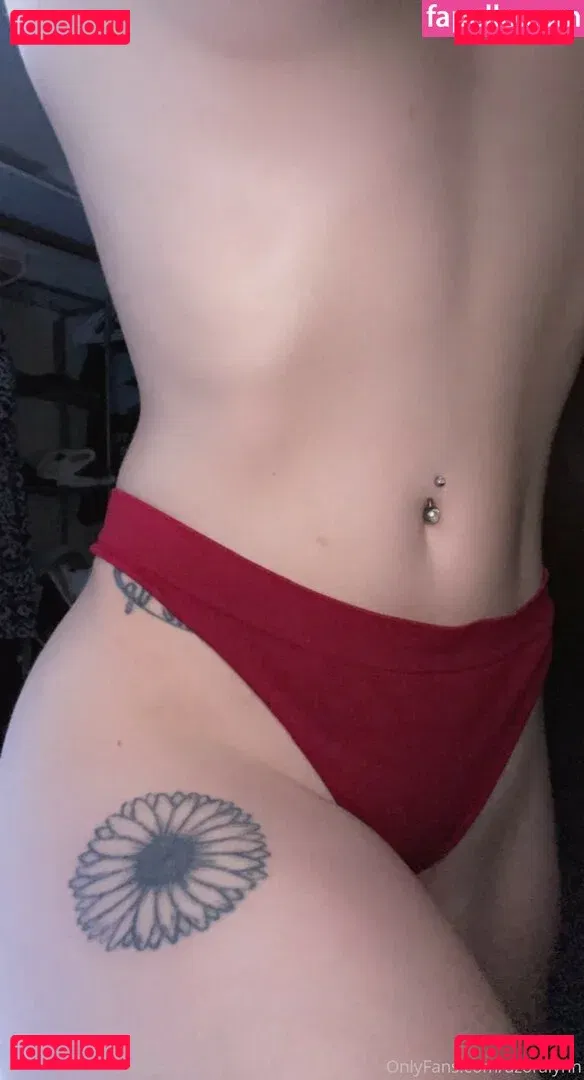 AzoraLynn Onlyfans Photo Gallery 
