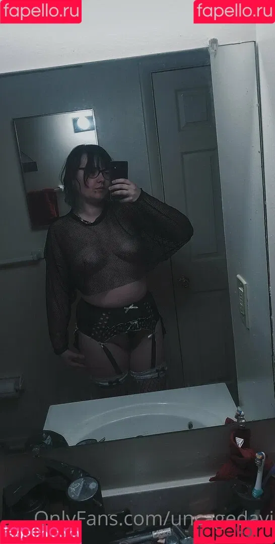 uncagedavi Onlyfans Photo Gallery 