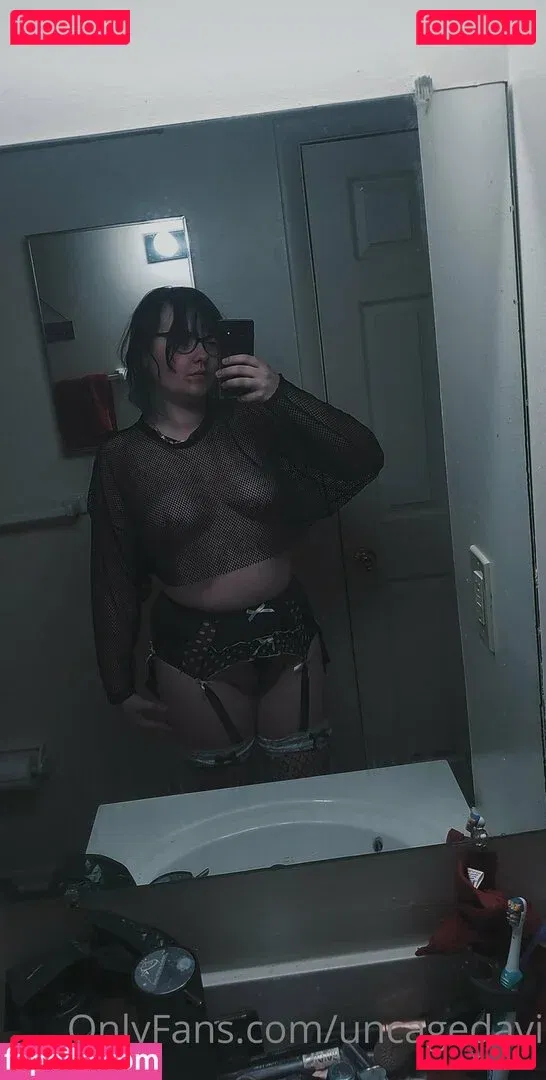 uncagedavi Onlyfans Photo Gallery 
