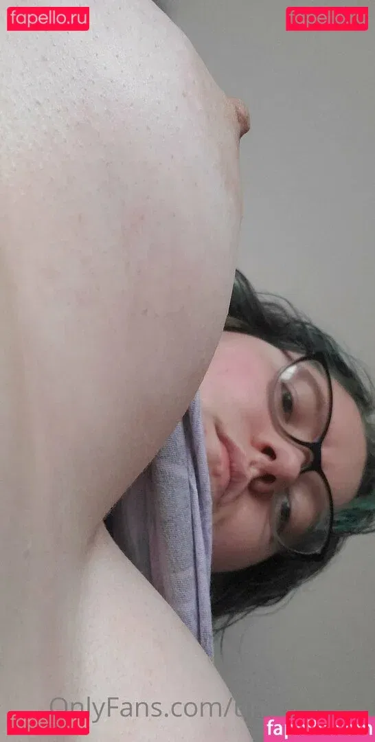 uncagedavi Onlyfans Photo Gallery 