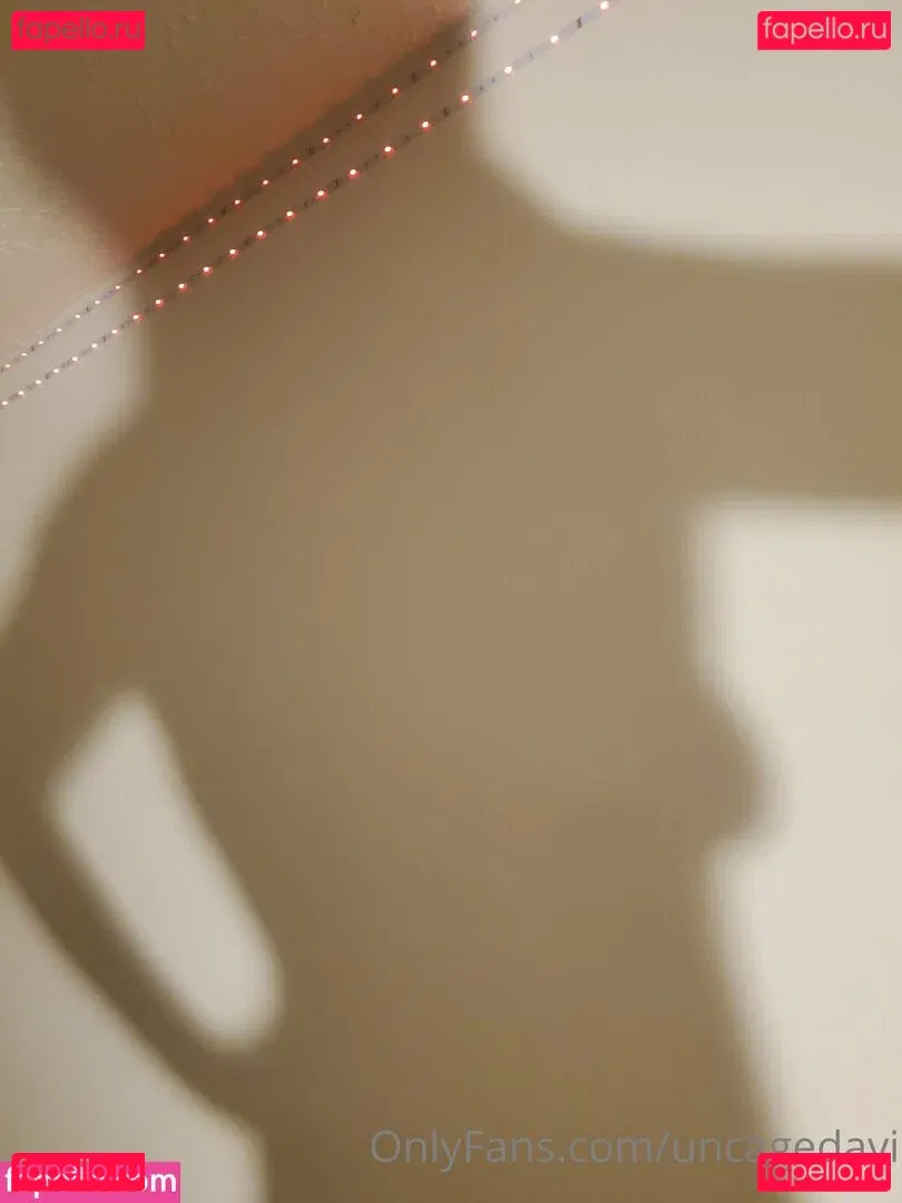 uncagedavi Onlyfans Photo Gallery 