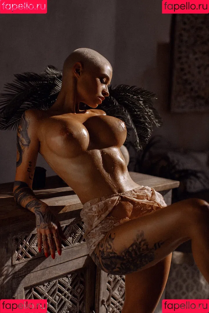 farruhhhamraeva Onlyfans Photo Gallery 