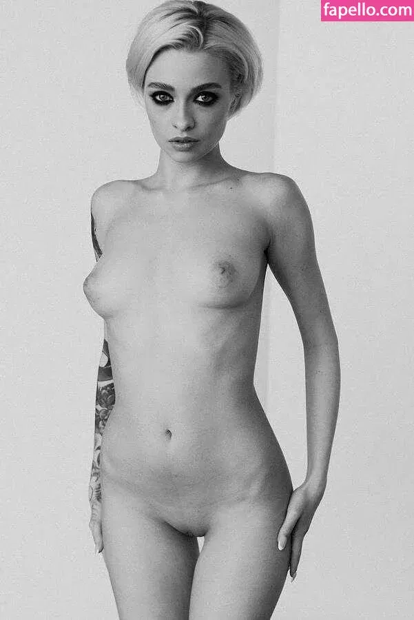 farruhhhamraeva Onlyfans Photo Gallery 