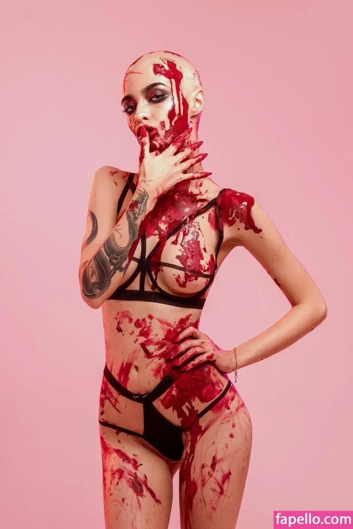 farruhhhamraeva Onlyfans Photo Gallery 