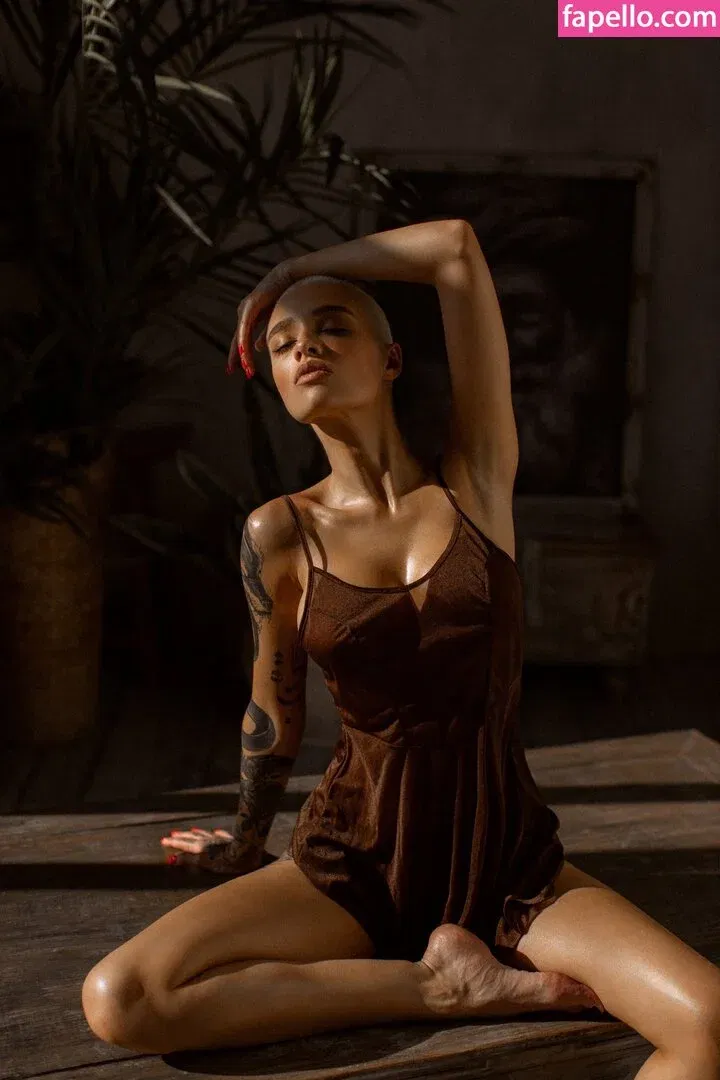 farruhhhamraeva Onlyfans Photo Gallery 