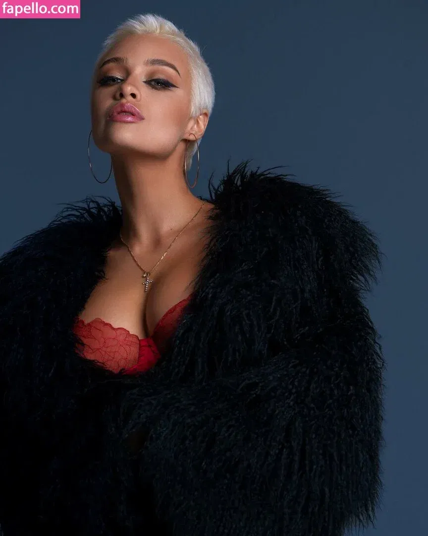 farruhhhamraeva Onlyfans Photo Gallery 