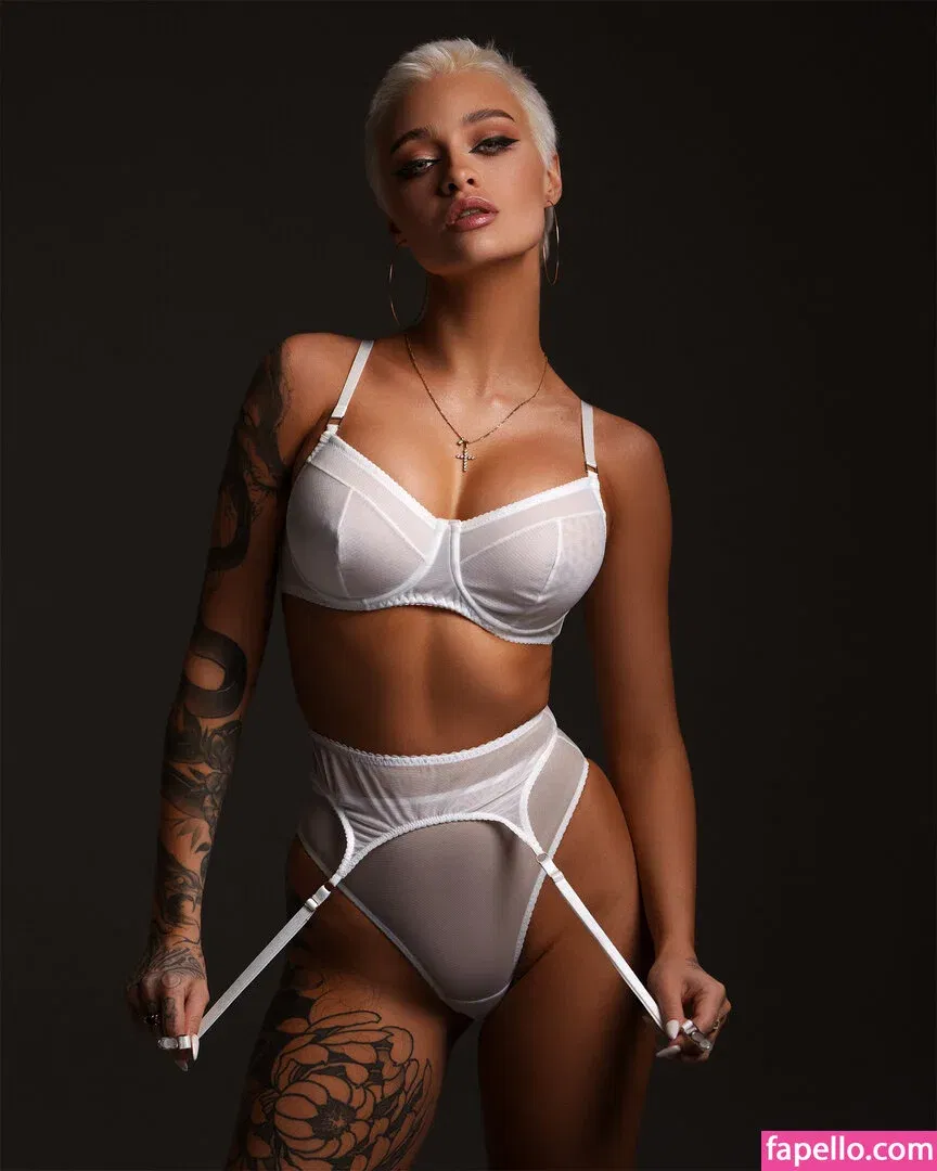 farruhhhamraeva Onlyfans Photo Gallery 