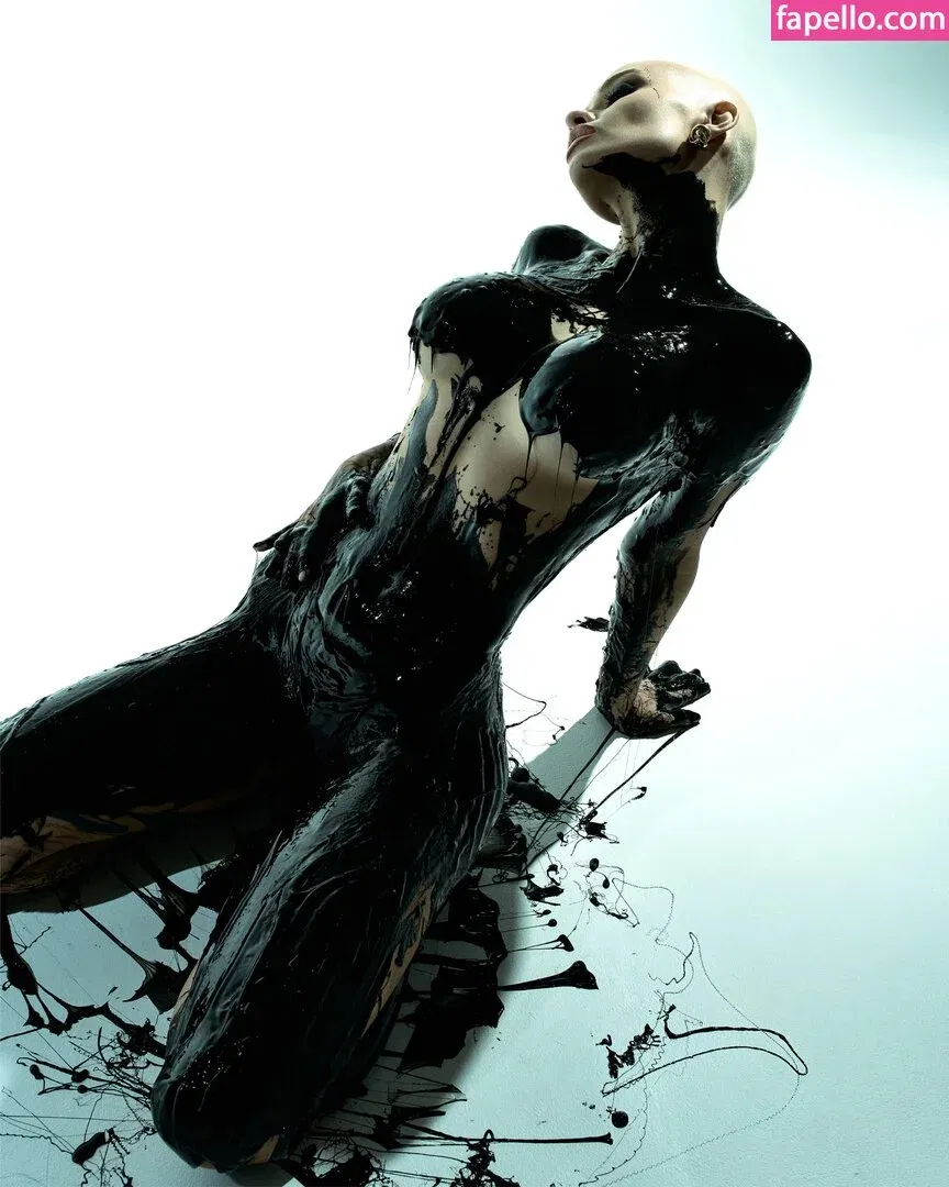 farruhhhamraeva Onlyfans Photo Gallery 