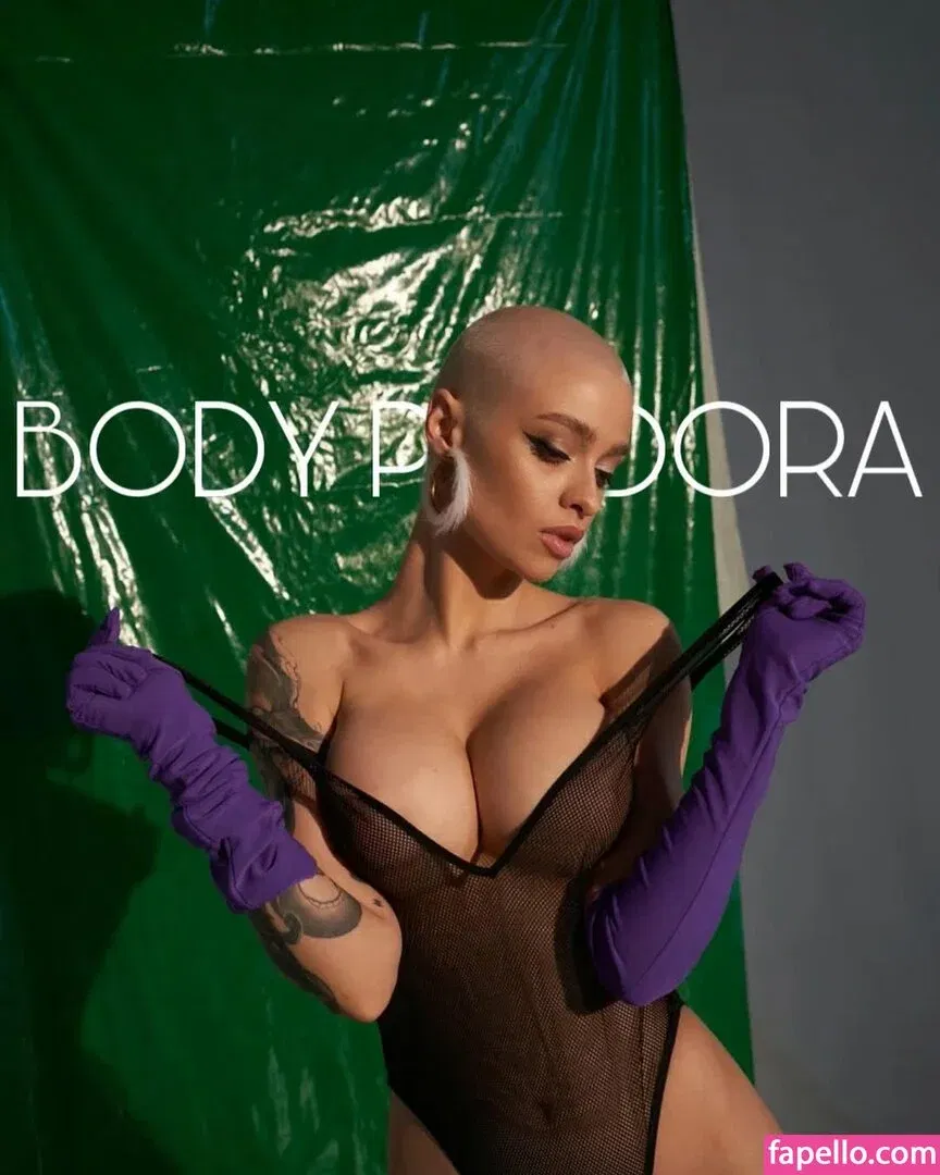 farruhhhamraeva Onlyfans Photo Gallery 