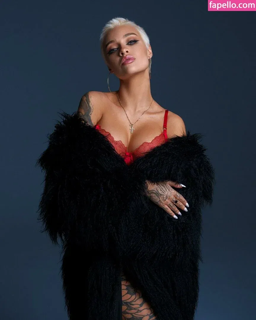 farruhhhamraeva Onlyfans Photo Gallery 