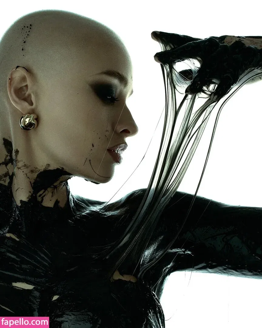 farruhhhamraeva Onlyfans Photo Gallery 