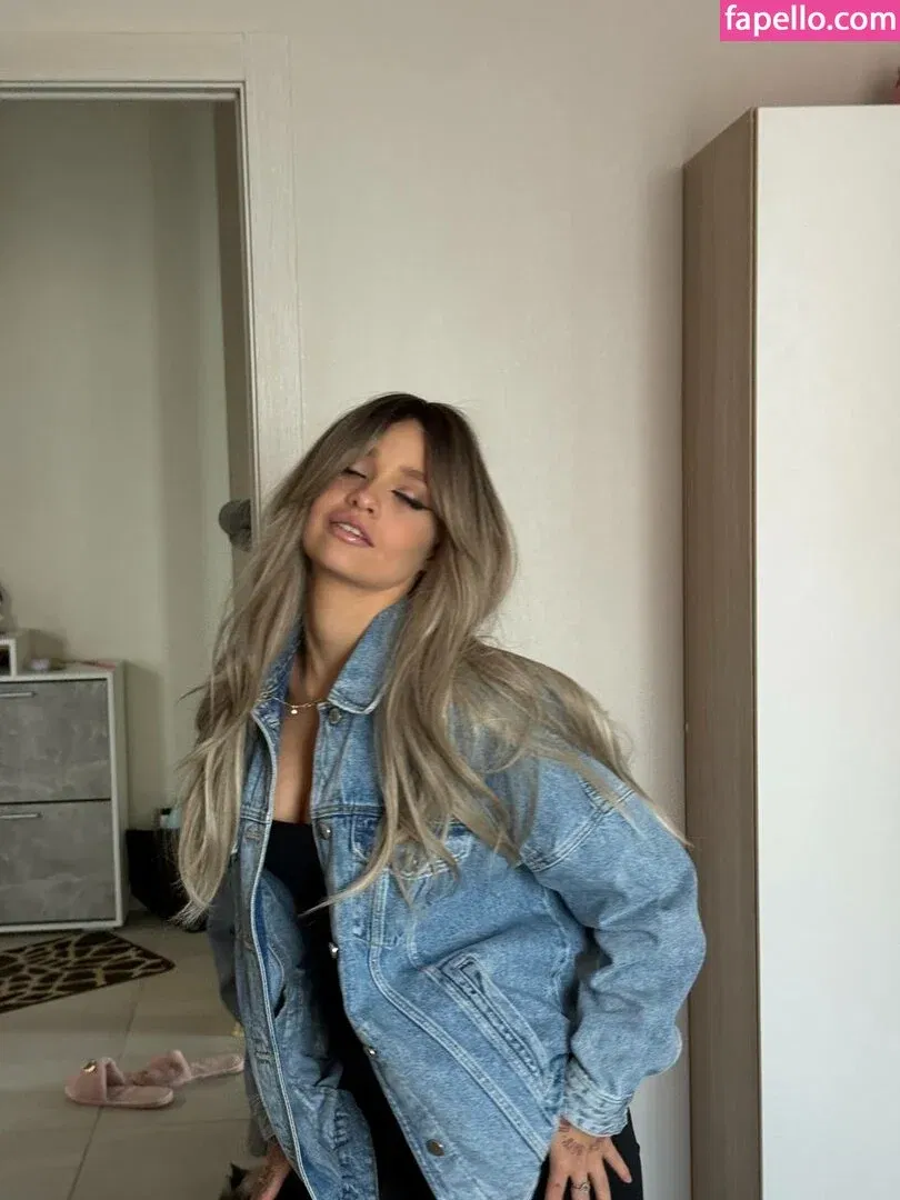 farruhhhamraeva Onlyfans Photo Gallery 