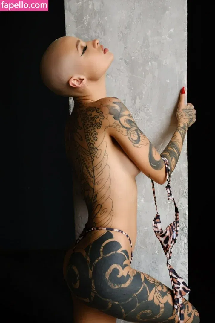 farruhhhamraeva Onlyfans Photo Gallery 