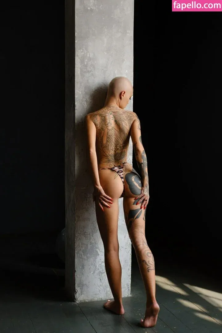 farruhhhamraeva Onlyfans Photo Gallery 