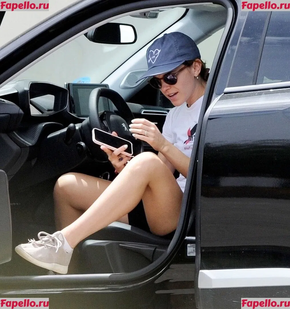 Emma Watson Onlyfans Photo Gallery 