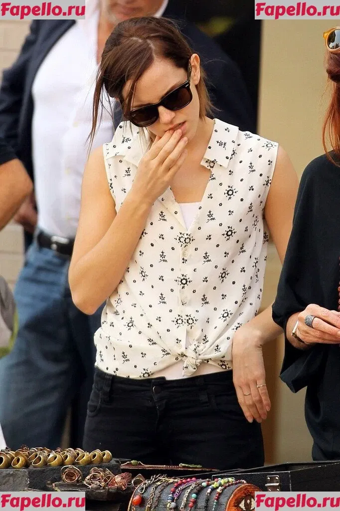 Emma Watson Onlyfans Photo Gallery 