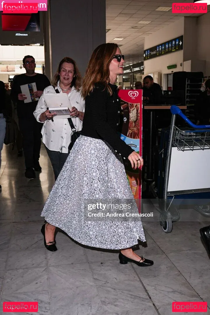 Emma Watson Onlyfans Photo Gallery 