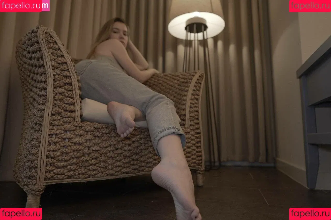 ASMR MOOD Onlyfans Photo Gallery 