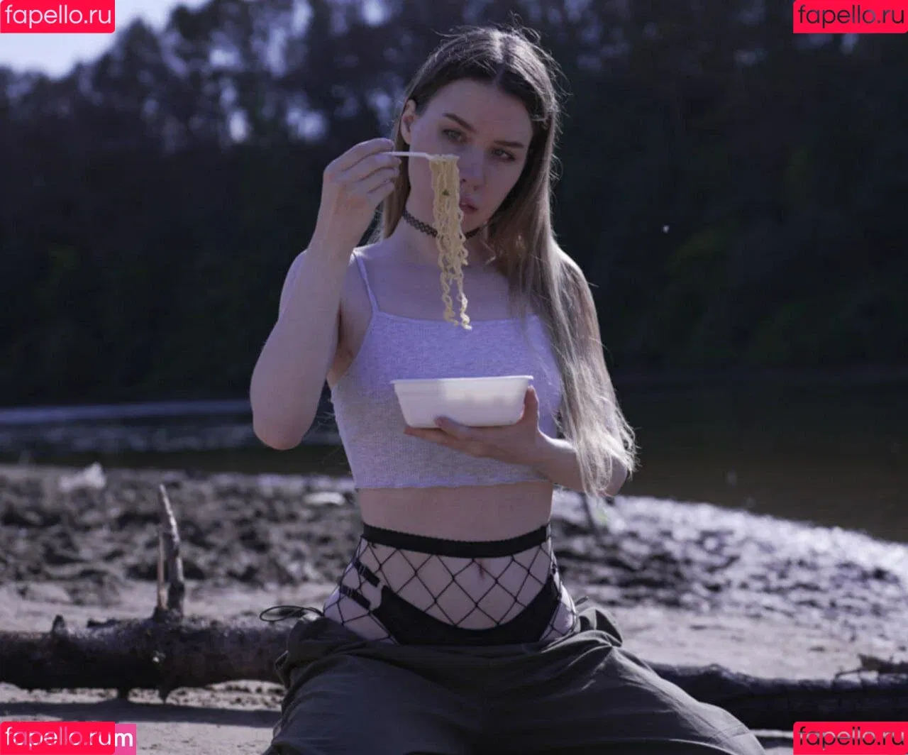 ASMR MOOD Onlyfans Photo Gallery 