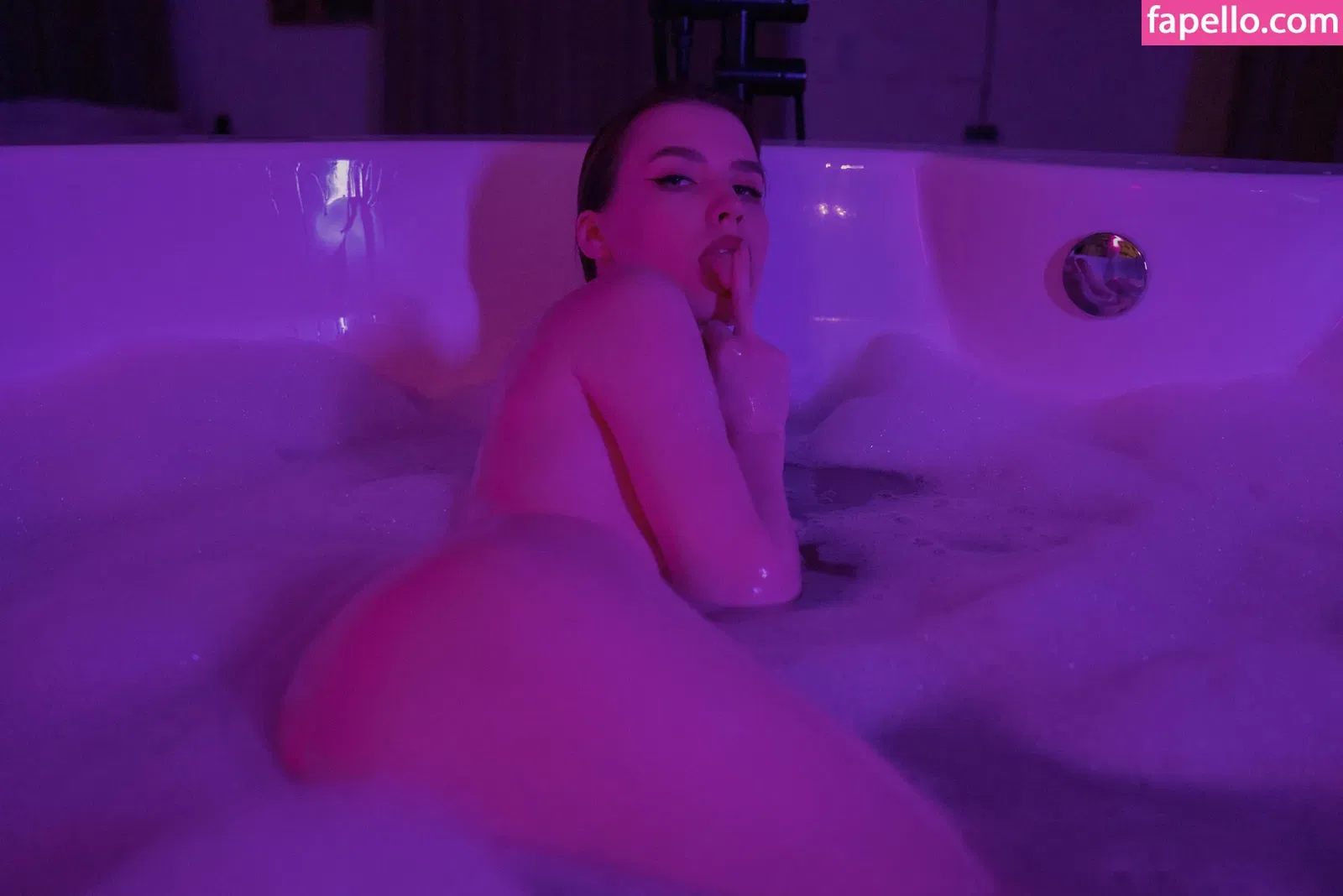 ASMR MOOD Onlyfans Photo Gallery 