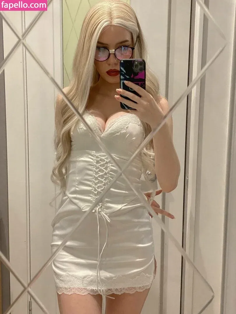 ASMR MOOD Onlyfans Photo Gallery 