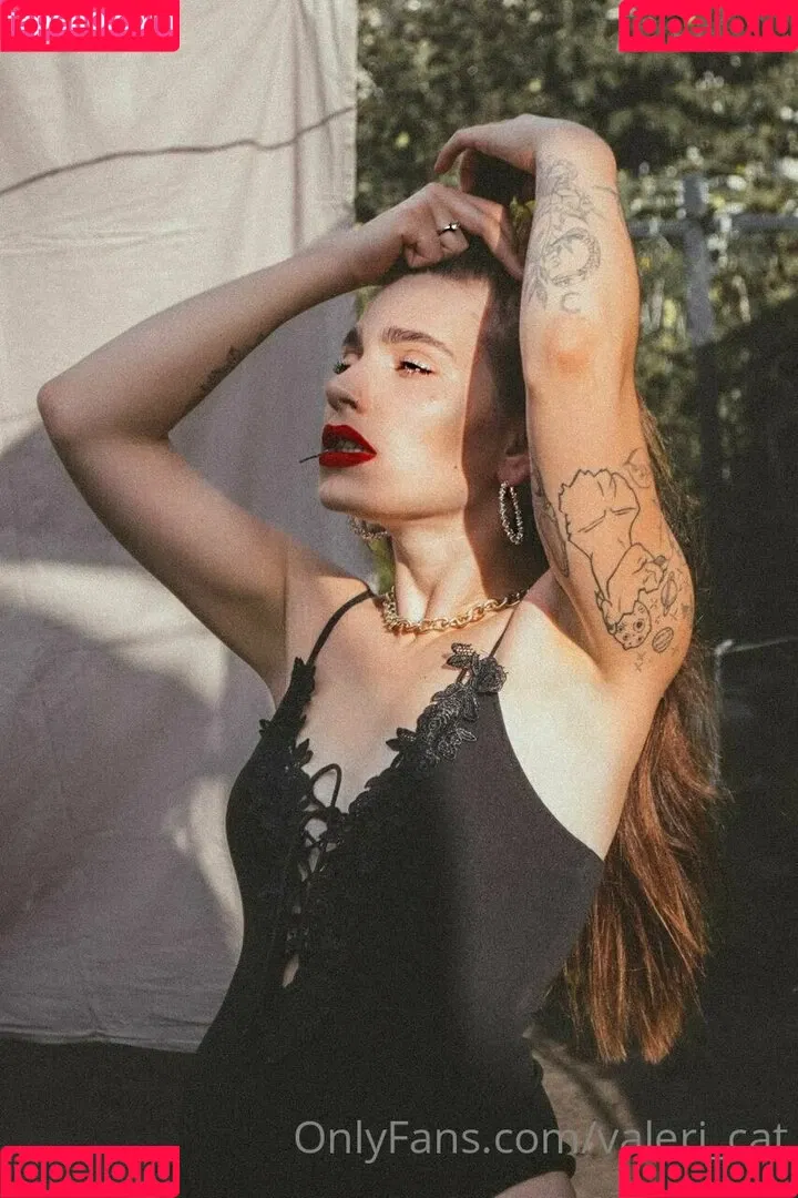 Valeri Catwoman Onlyfans Photo Gallery 
