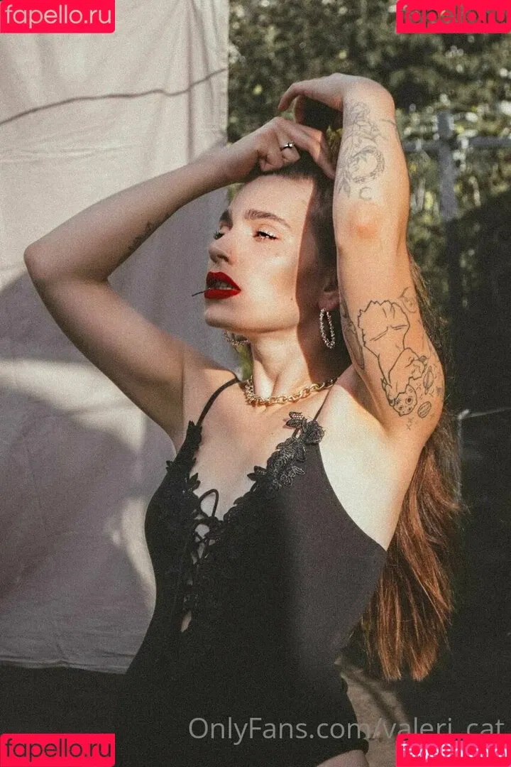 Valeri Catwoman Onlyfans Photo Gallery 