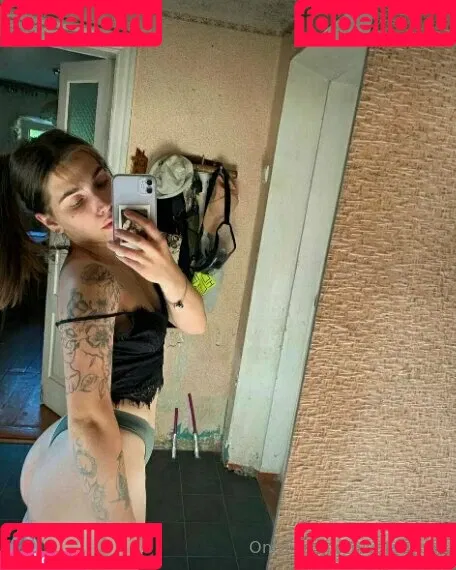 Valeri Catwoman Onlyfans Photo Gallery 