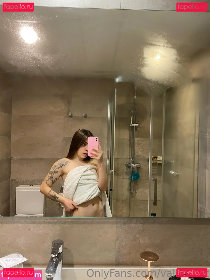 Valeri Catwoman Onlyfans Photo Gallery 