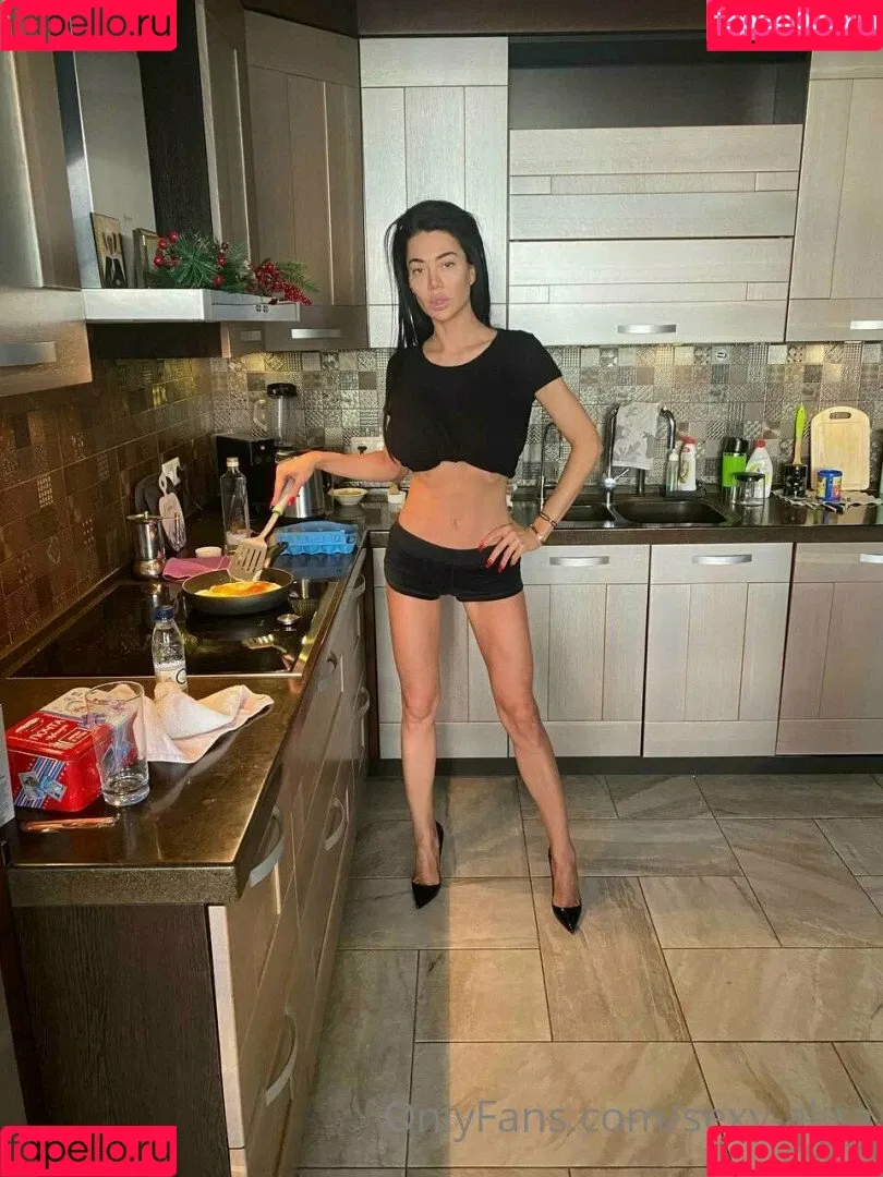 Sexy-Alisa Onlyfans Photo Gallery 