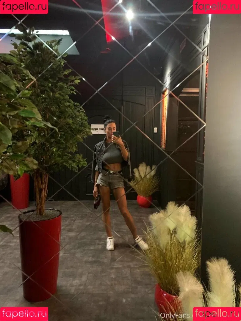 Sexy-Alisa Onlyfans Photo Gallery 