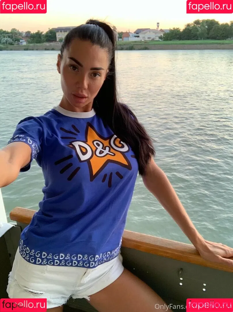 Sexy-Alisa Onlyfans Photo Gallery 