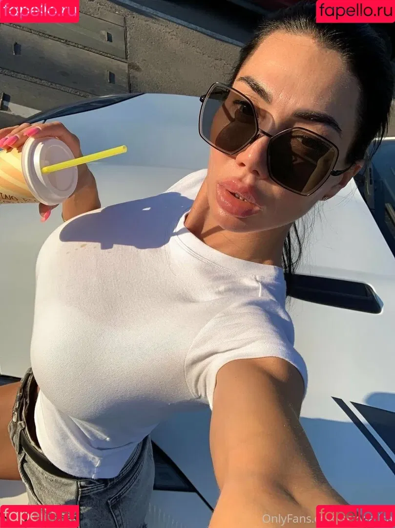 Sexy-Alisa Onlyfans Photo Gallery 