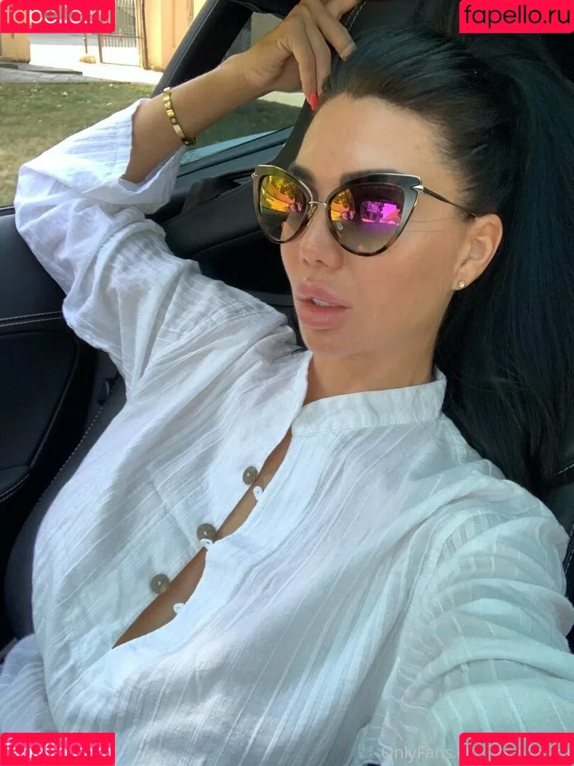 Sexy-Alisa Onlyfans Photo Gallery 
