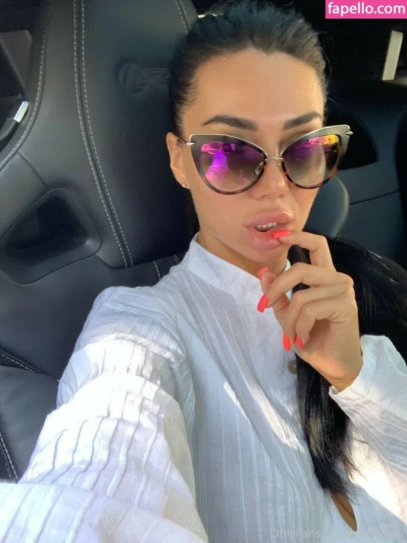 Sexy-Alisa Onlyfans Photo Gallery 