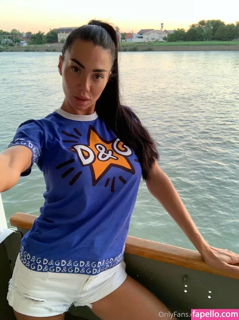 Sexy-Alisa Onlyfans Photo Gallery 