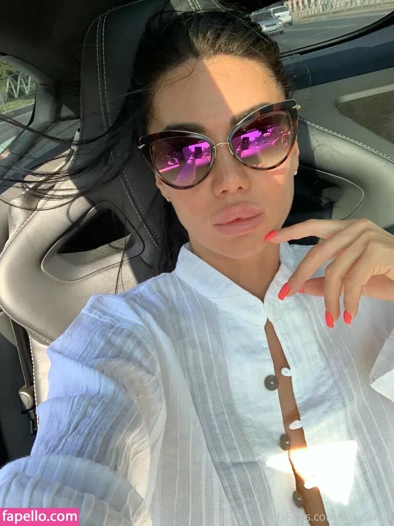 Sexy-Alisa Onlyfans Photo Gallery 