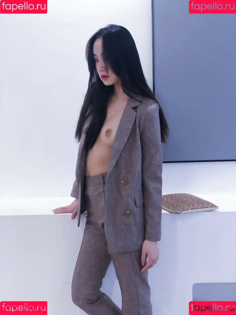 Qinweiyingjie Onlyfans Photo Gallery 