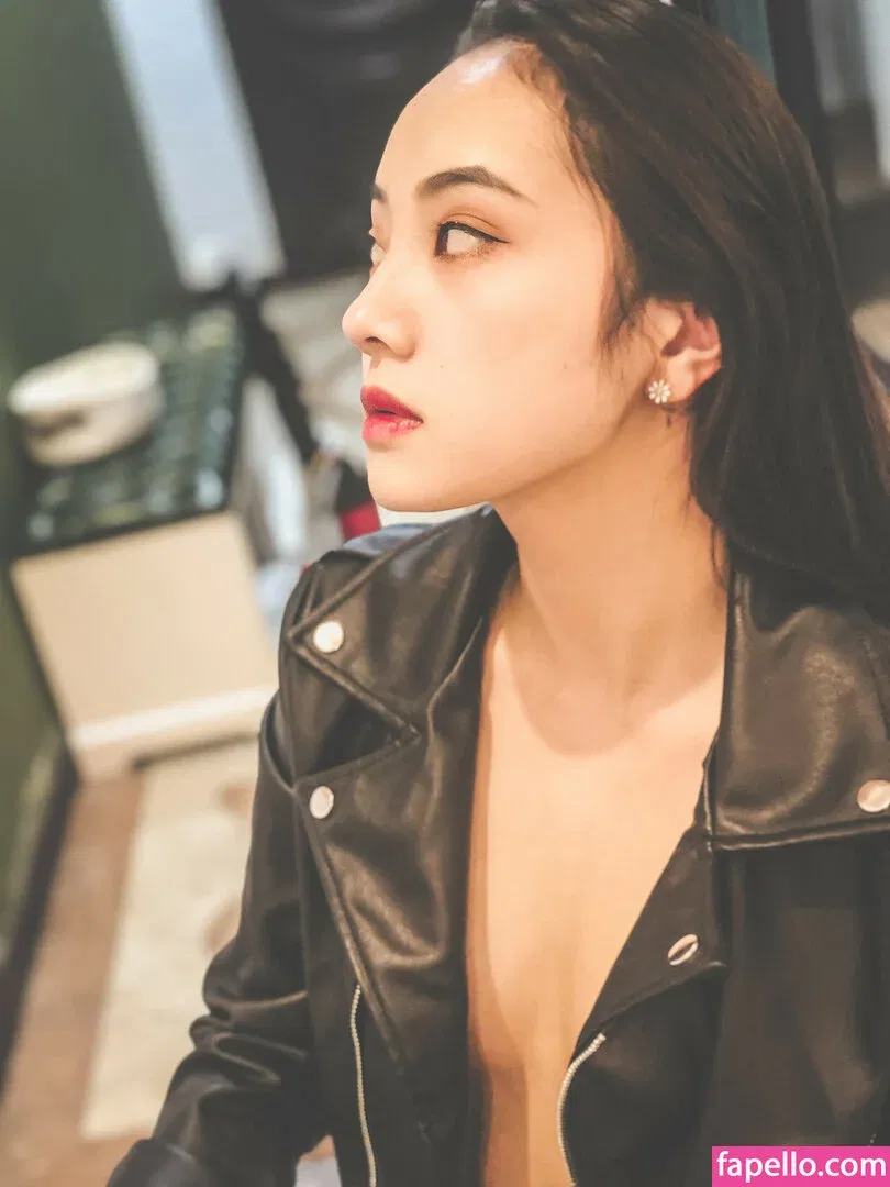 Qinweiyingjie Onlyfans Photo Gallery 
