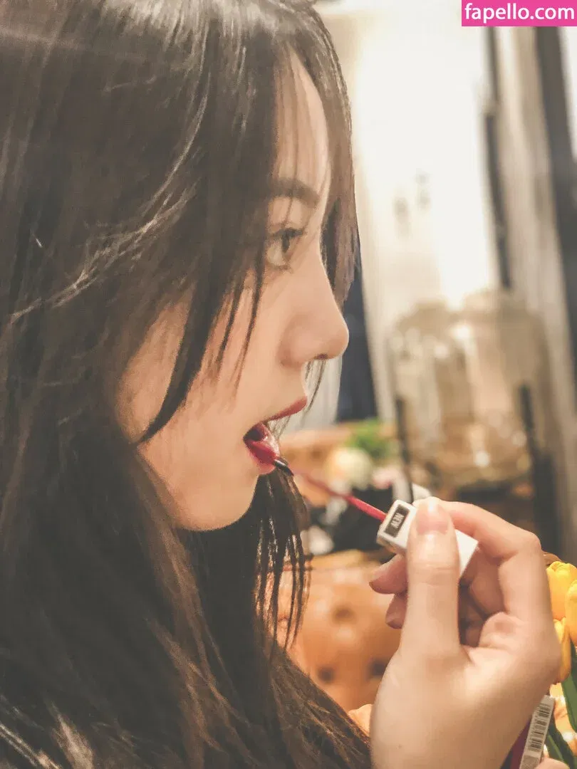 Qinweiyingjie Onlyfans Photo Gallery 