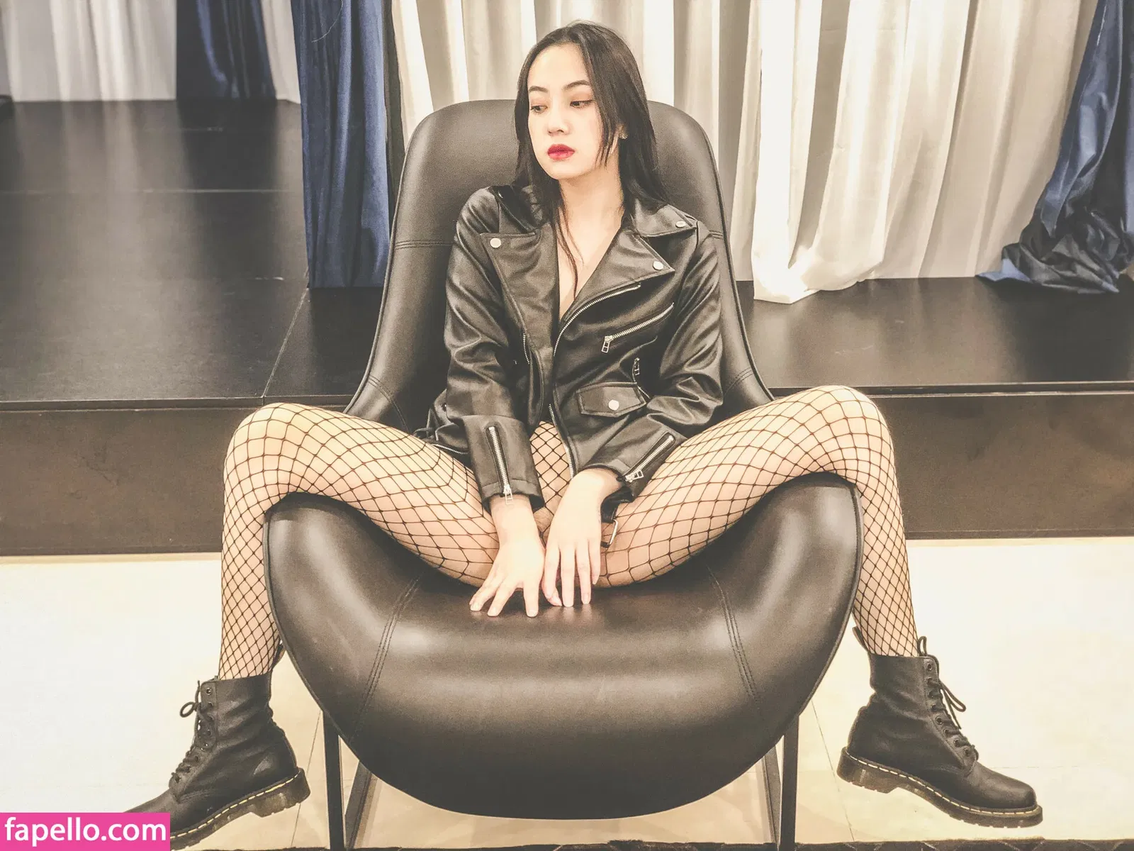 Qinweiyingjie Onlyfans Photo Gallery 