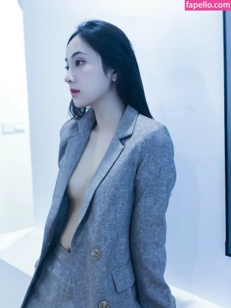 Qinweiyingjie Onlyfans Photo Gallery 