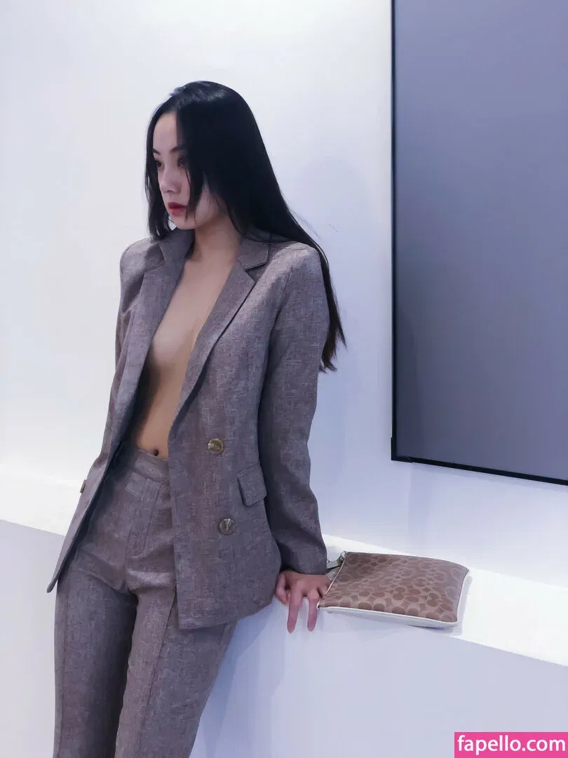 Qinweiyingjie Onlyfans Photo Gallery 