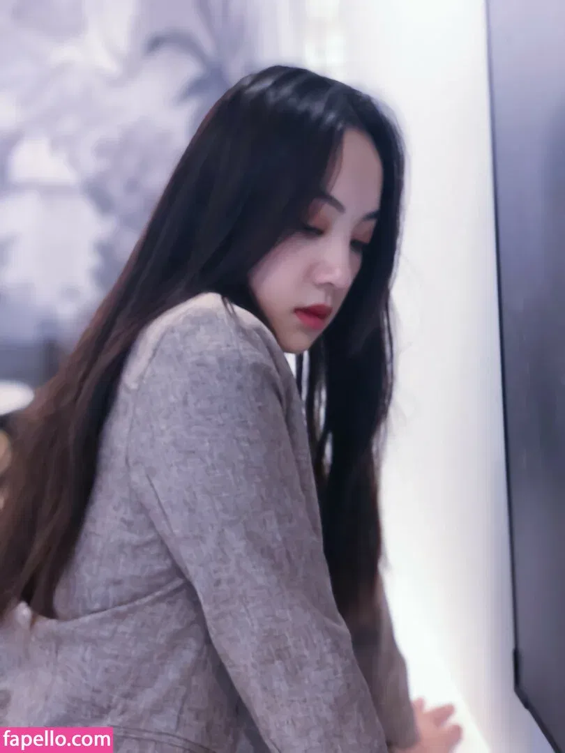 Qinweiyingjie Onlyfans Photo Gallery 