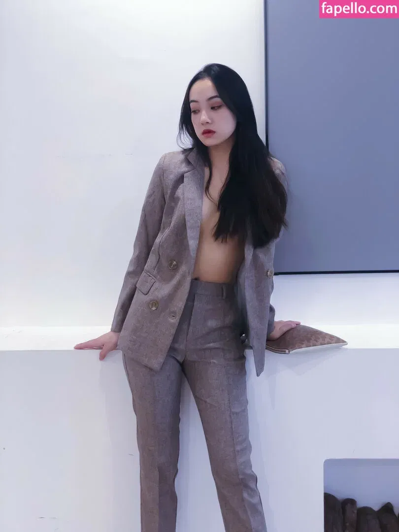 Qinweiyingjie Onlyfans Photo Gallery 