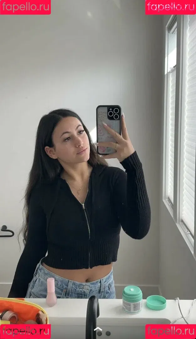 Zoe Ferguson Onlyfans Photo Gallery 