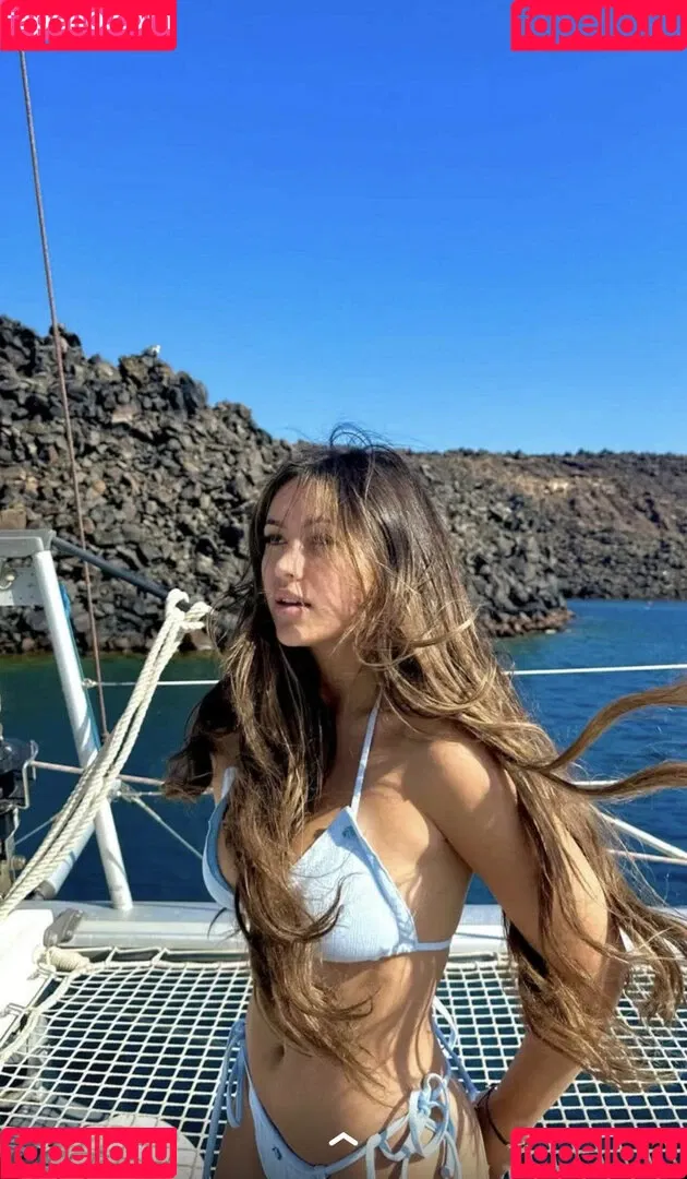 Zoe Ferguson Onlyfans Photo Gallery 